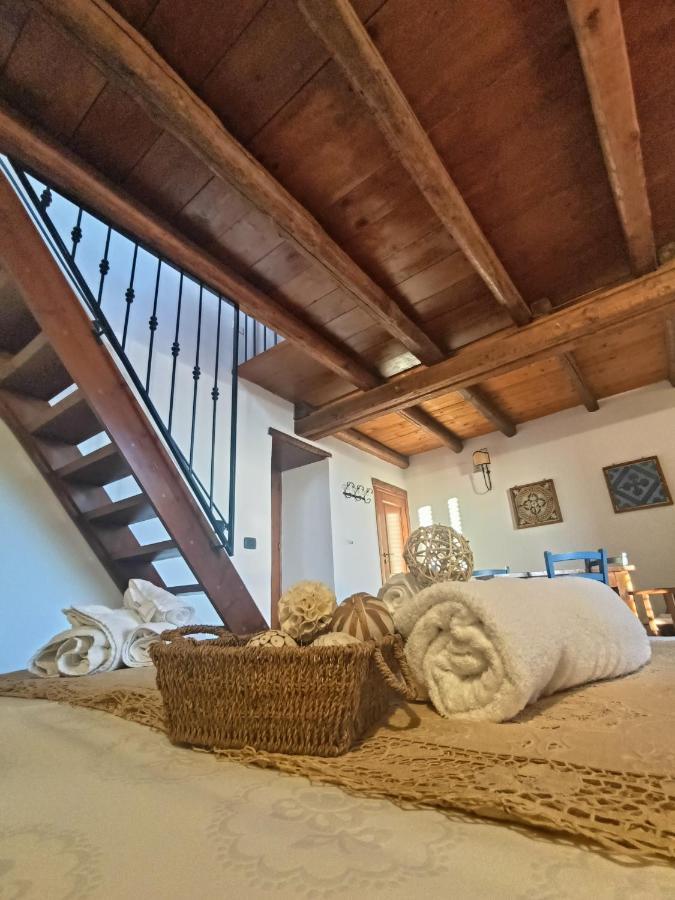 Afena Rent Bedrooms อากริเจนโต ภายนอก รูปภาพ