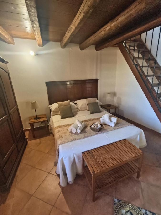 Afena Rent Bedrooms อากริเจนโต ภายนอก รูปภาพ